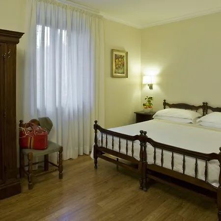 Hotell La Pace 3*