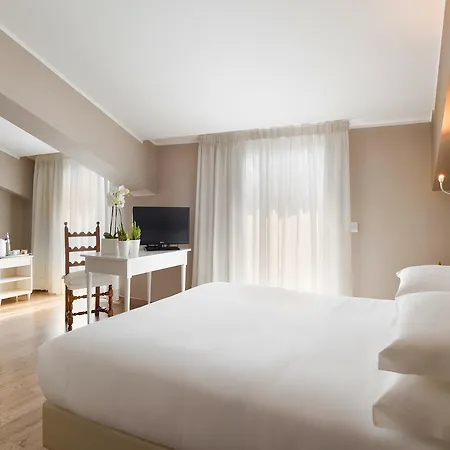 Hotel La Pace